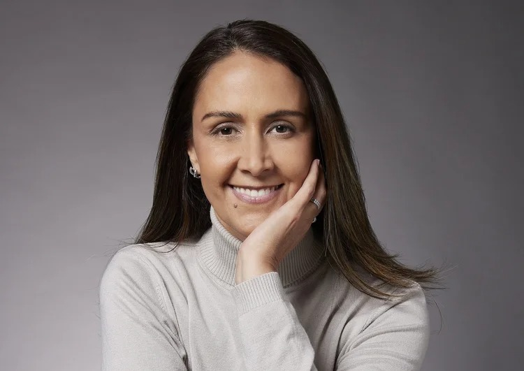Adriana Alcântara: 'Estamos construindo o maior catálogo de audiolivros em português no Brasil'
