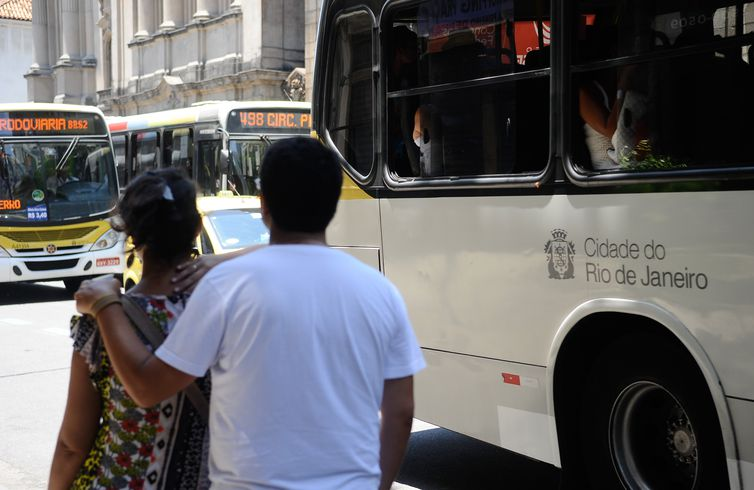 BNDES vai investir R$ 1 bilhão no transporte público carioca
