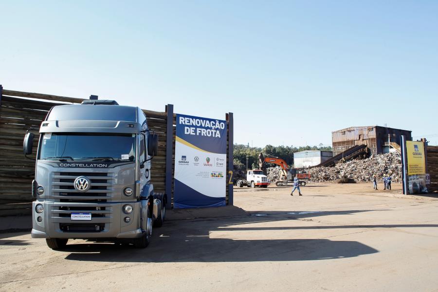 Gerdau, Vamos e Volkswagen Caminhões e Ônibus se unem em aliança inédita para renovação da frota nacional