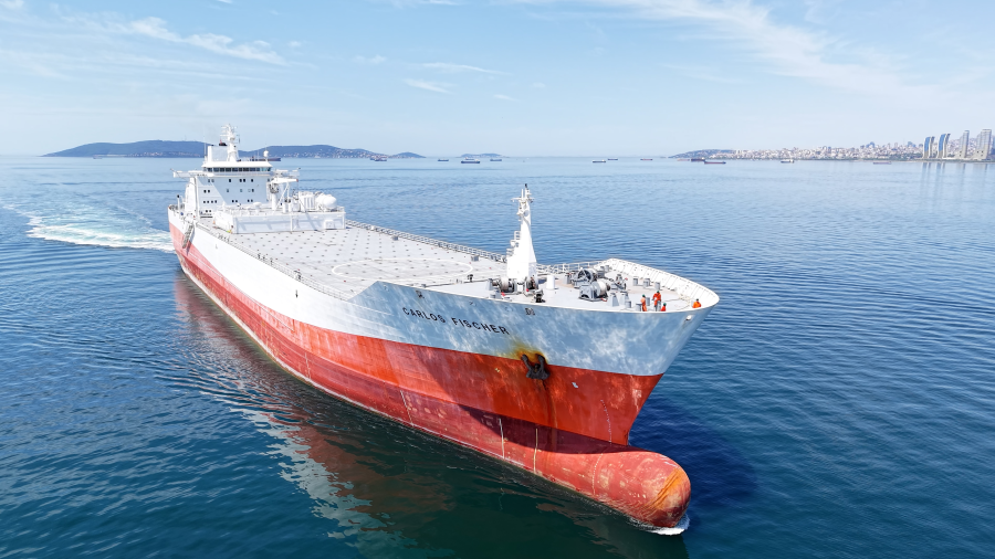 Navio da Citrosuco cruza o Atlântico com biodiesel e até 20% menos emissões