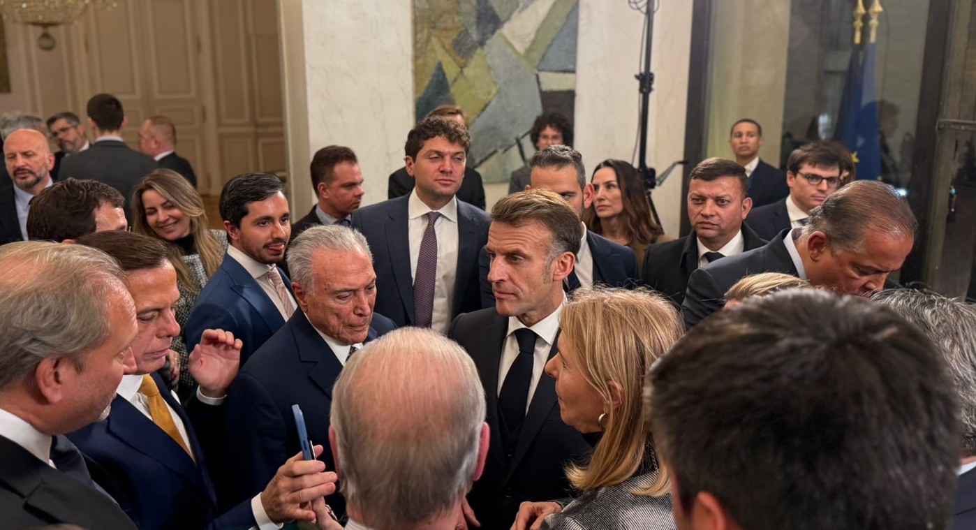 Macron defende melhoria do acordo Mercosul–União Europeia em reunião com empresários