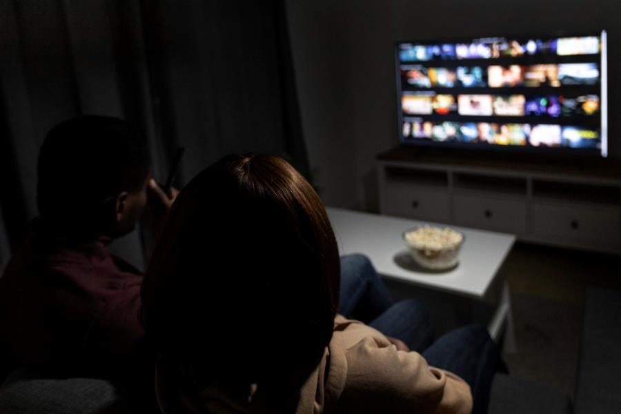 75% dos brasileiros buscarão mais serviços de streaming gratuitos com publicidade, diz pesquisa