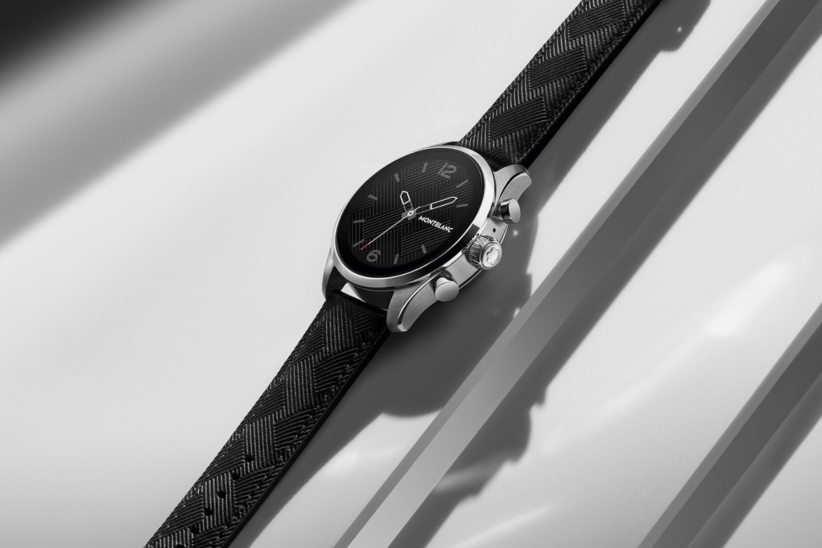 Montblanc Summit 3: Luxo elevado com o mais recente smartwatch da Montblanc para vestir no pulso