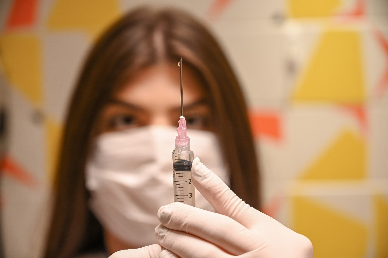 Butantan exporta um milhão de doses da vacina contra a gripe para o Equador