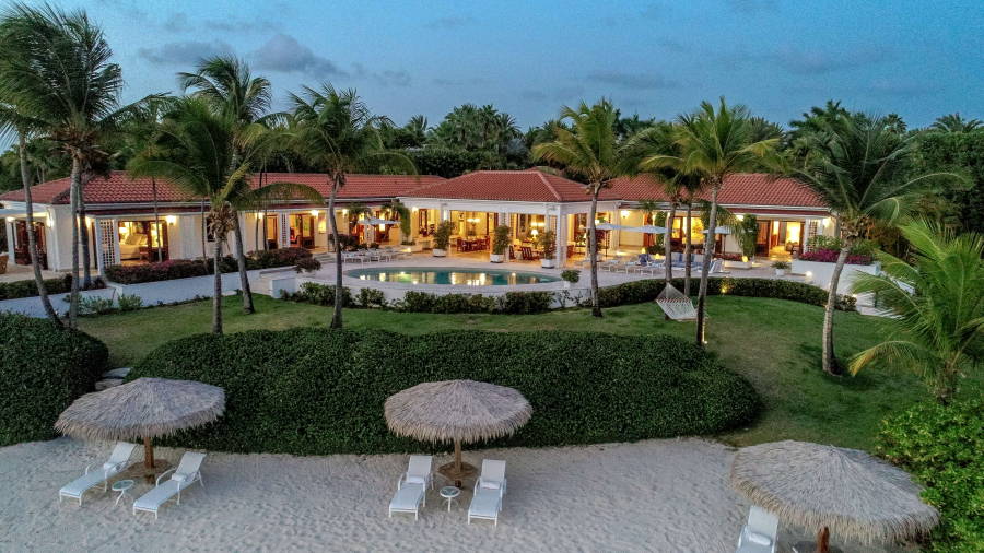 O Novo Refúgio de Ultra Luxo no Caribe: Jumby Bay Island Apresenta a Coco Beach