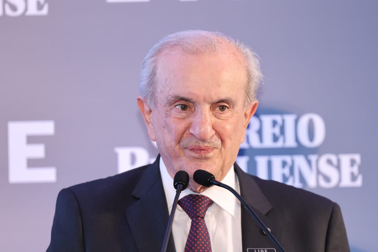 Francisco Matturro diz que Brasil tem espaço para ampliar produção agropecuária sobre pastagens degradadas, mas esbarra em gargalos de armazenagem e logística