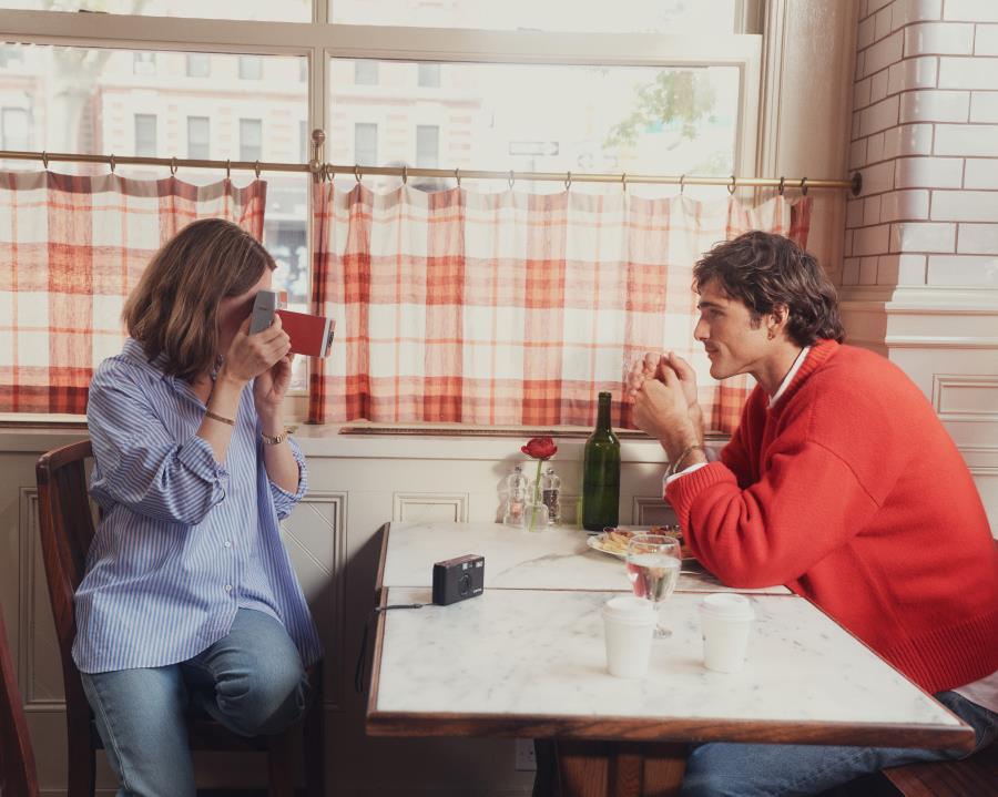 Jacob Elordi e Cartier revelam novas facetas do amor em Nova York
