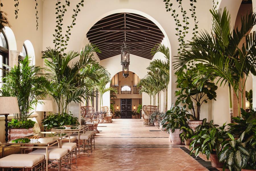 O refúgio mais sofisticado de Miami ganha sua expressão máxima com a nova Beach Villa