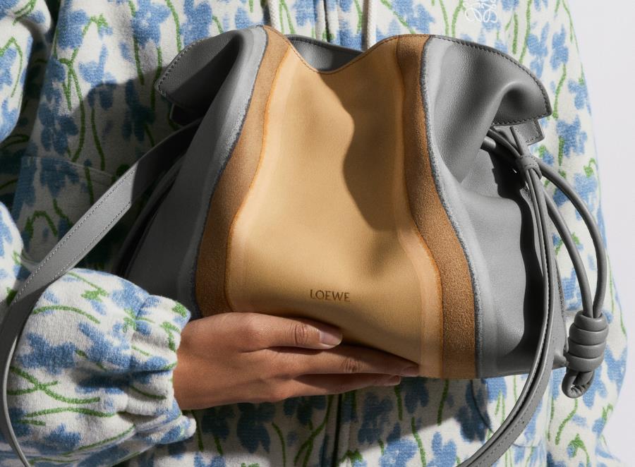 A beleza da terra em camadas: LOEWE estreia Landscape, uma ode ao artesanato sensorial