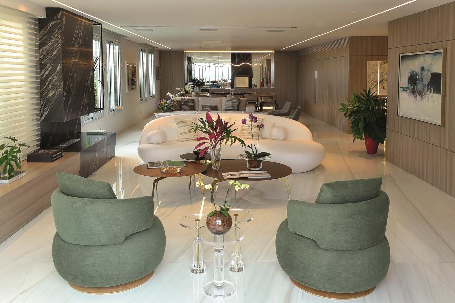 Joia Bergamo transforma duplex em São Paulo com projeto que privilegia fluidez e precisão