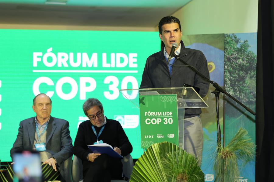 'Floresta viva tem que valer mais do que floresta morta': Helder Barbalho propõe nova lógica econômica na Amazônia