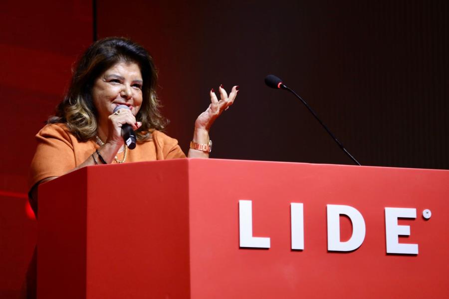 Luiza Trajano: 'Juros alto não gera renda, nem crédito, nem emprego. O varejo é o maior empregador do Brasil e precisamos manter o protagonismo'