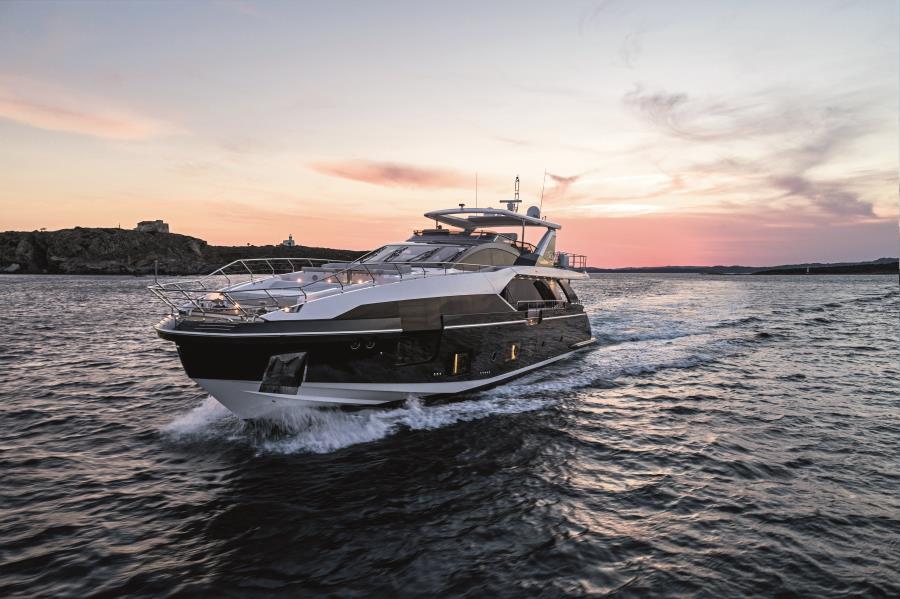 Da Itália para o Sul do Brasil: Gigante dos mares, Azimut Yachts exibe frota histórica e inédita em Itajaí
