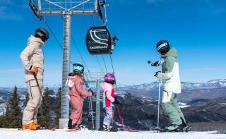 kids-ski-free-hero-20240424