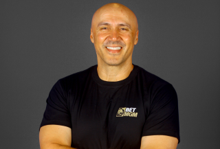 ALMIR RIBEIRO