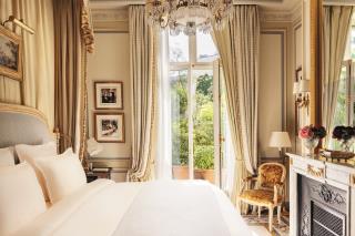 Ritz Paris - Suite de prestige Hemingway - Lit