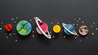 flat-lay-arrangement-creative-paper-planets