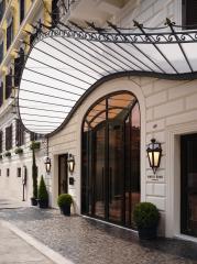 Hotel Eden Roma - Main Entrance