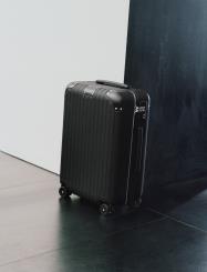 RIMOWA_Distinct_Cabin_BeautyShoot_JackDay_MuseeSoulages (6)