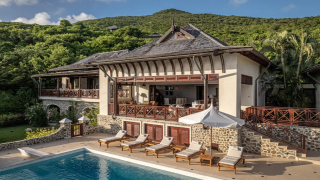canouan-estates-pool